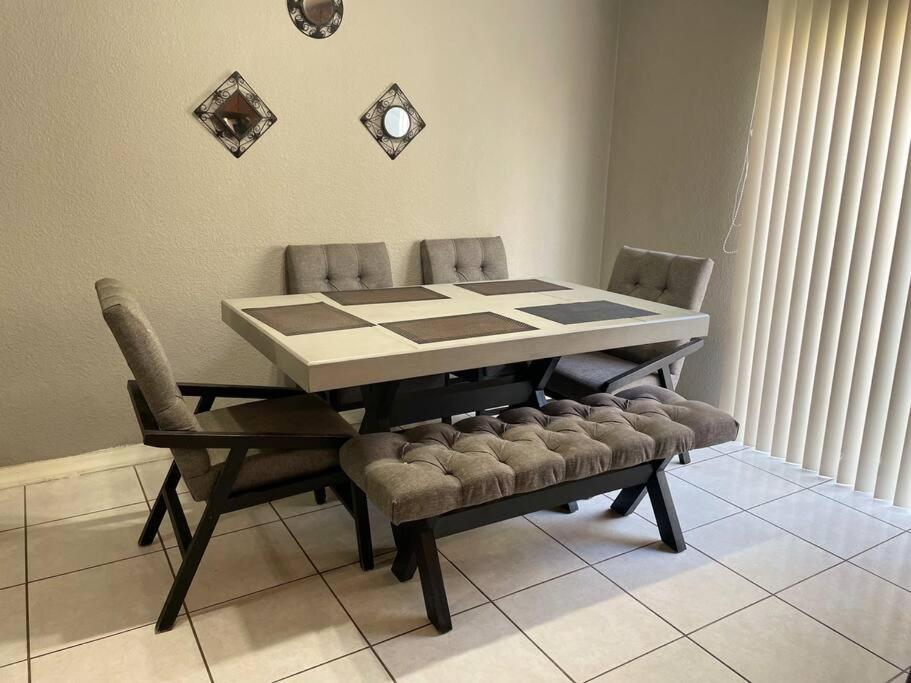 Casa Granada Cercana A Consulado Y Aeropuerto. Juárez Exteriör bild